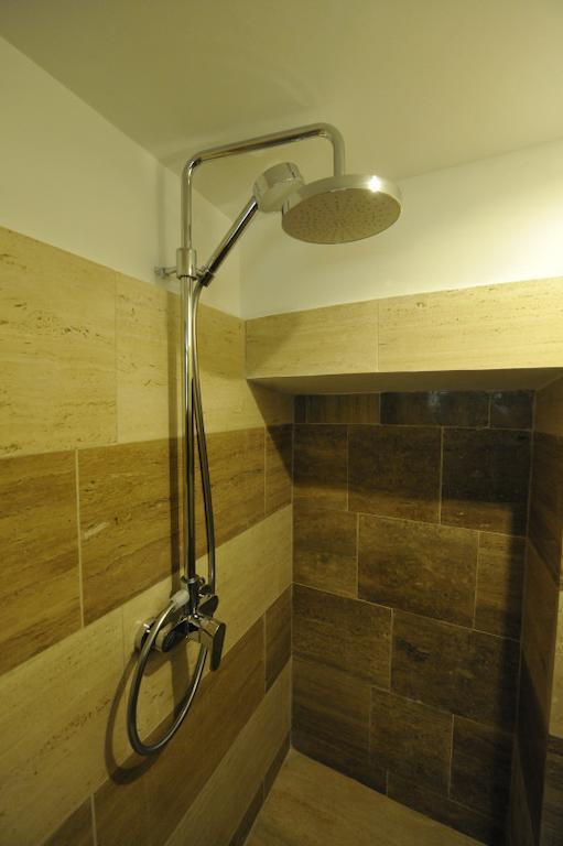 Hella Ibernesi 23 Fori Imperiali Inn, New Gestion! Rom Værelse billede